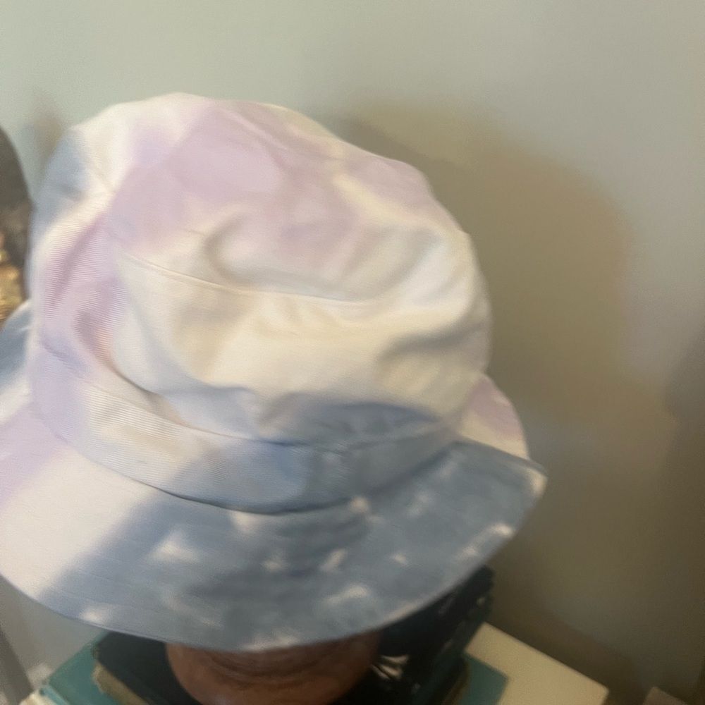 Adidas Color Wash Bucket Hat Tie Dye Cotton Blue White Embroidered Unisex - Picture 2 of 4